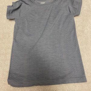 grey athletic shirt